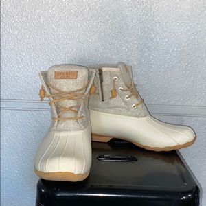 Sperry duck boots